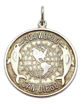 Vintage Sterling Silver Beau Sea World San Diego CA Globe Dolphins Charm Pendant